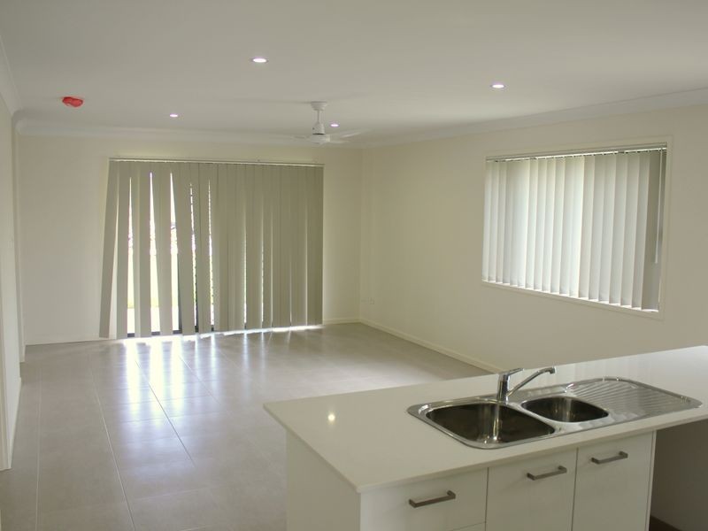 37 Clearwater Crescent, Murrumba Downs QLD 4503