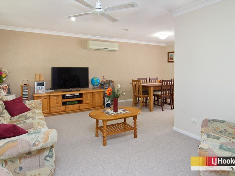 24 Toulouse Avenue, Petrie QLD 4502