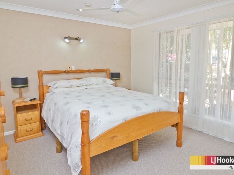 24 Toulouse Avenue, Petrie QLD 4502