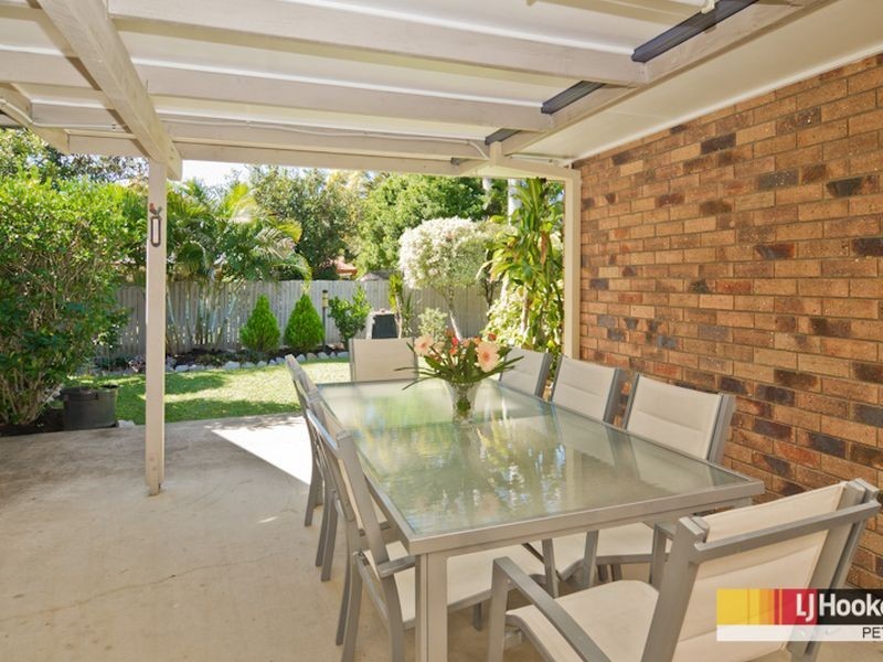 24 Toulouse Avenue, Petrie QLD 4502