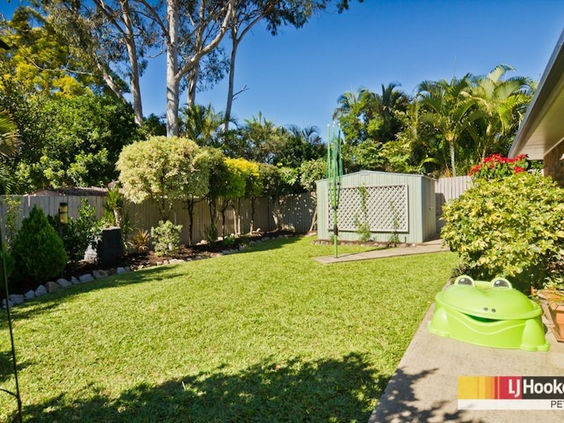 24 Toulouse Avenue, Petrie QLD 4502