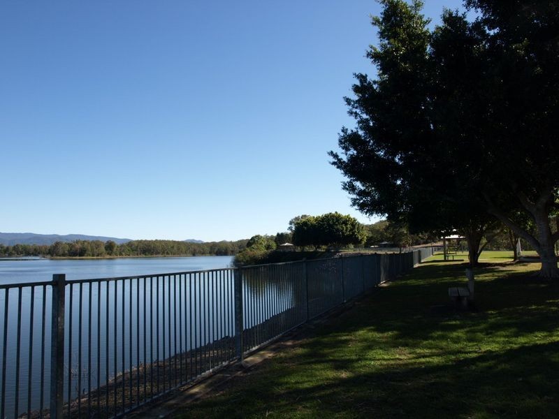 24 Toulouse Avenue, Petrie QLD 4502