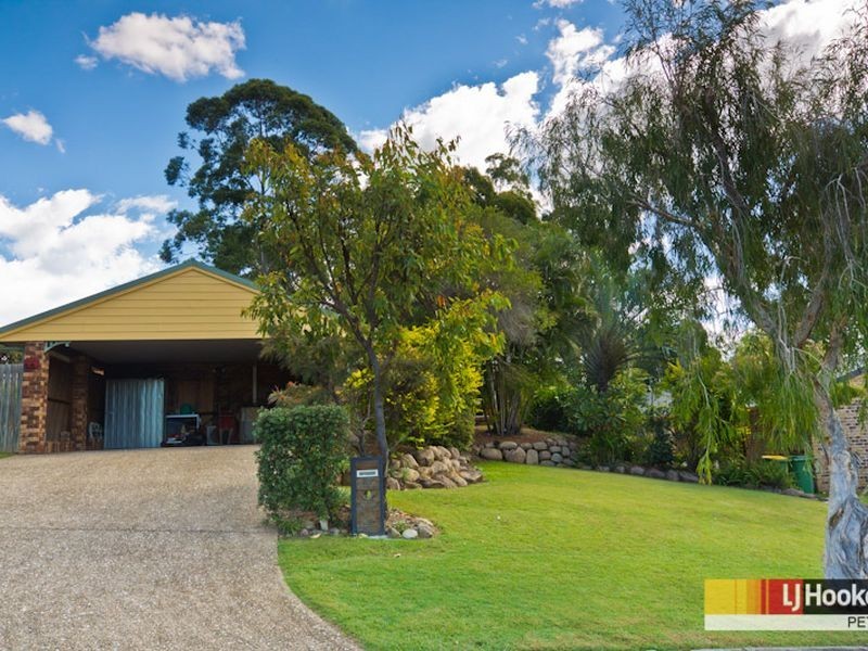 17 Vaucluse Crescent, Petrie QLD 4502