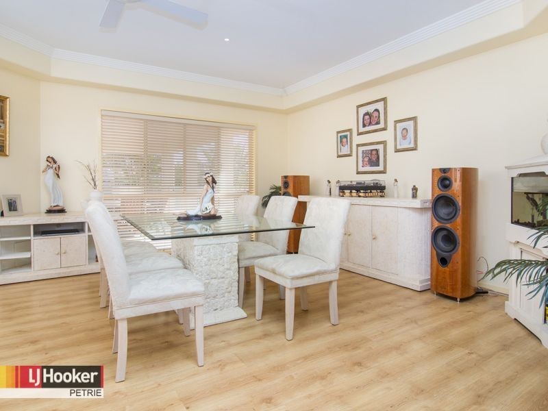 8 Turnbull Court, Petrie QLD 4502