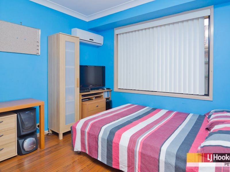 11 Schoolside Place, Bracken Ridge QLD 4017