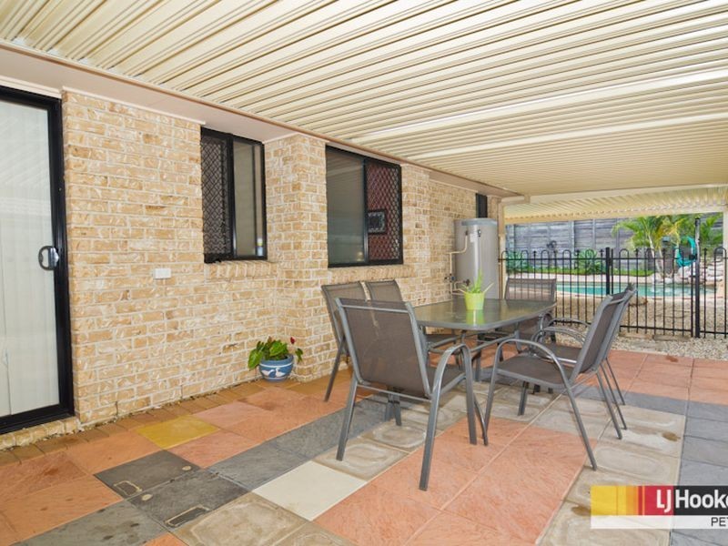 11 Schoolside Place, Bracken Ridge QLD 4017