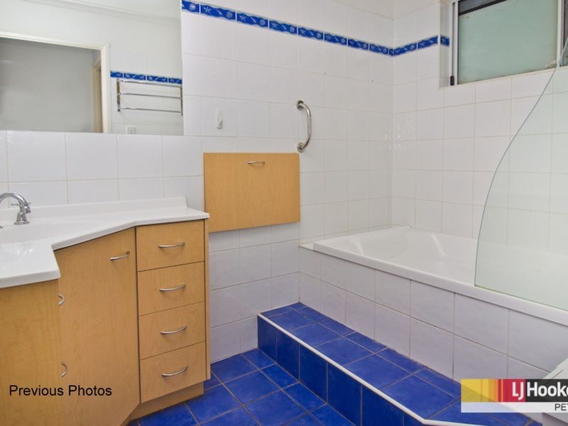 23 Chamberry Rd, Petrie QLD 4502