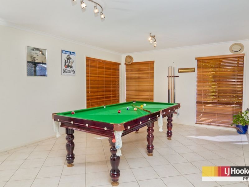 40 Hunter Circuit, Petrie QLD 4502