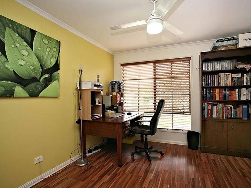 40 Hunter Circuit, Petrie QLD 4502