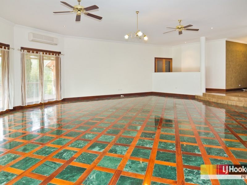 24 Vores Rd, Whiteside QLD 4503