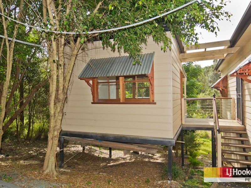 24 Vores Rd, Whiteside QLD 4503