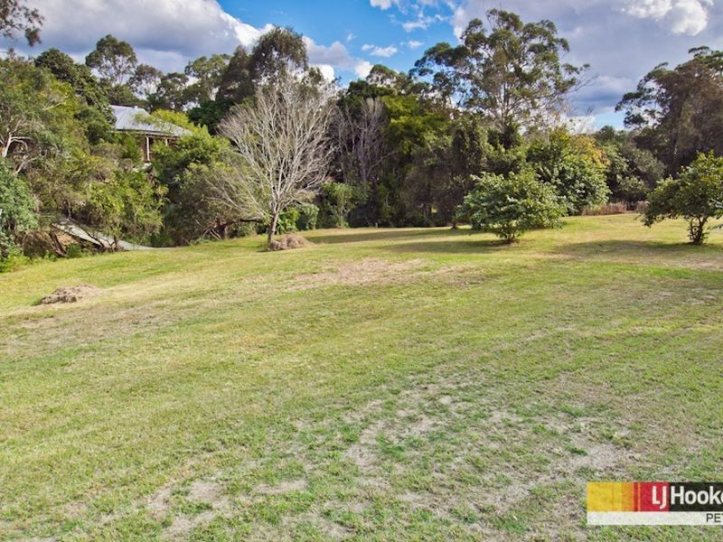 24 Vores Rd, Whiteside QLD 4503