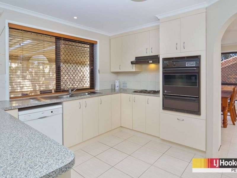 3 Toulouse Avenue, Petrie QLD 4502