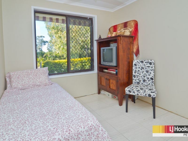 3 Toulouse Avenue, Petrie QLD 4502