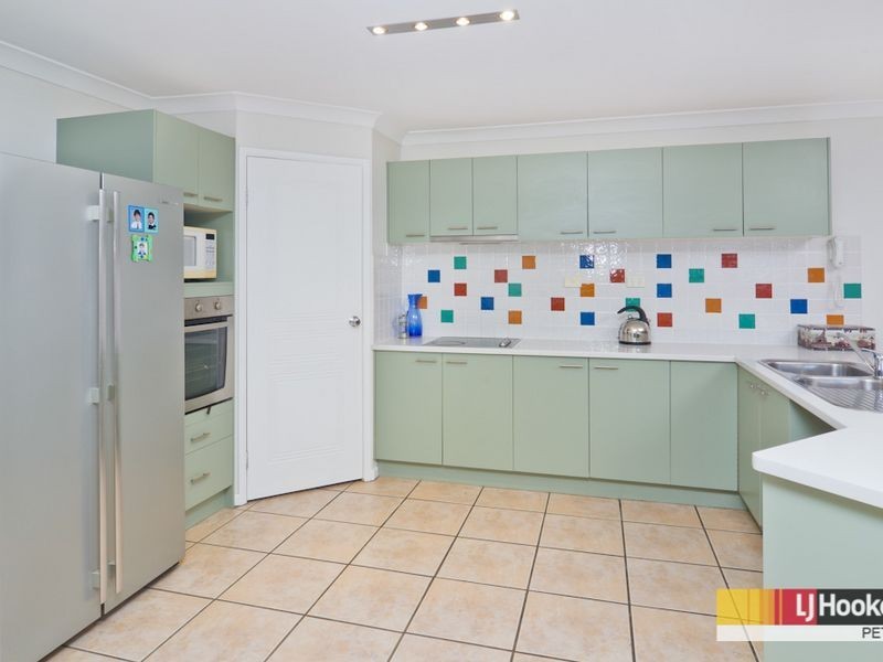 21 Hopkins Street, Petrie QLD 4502