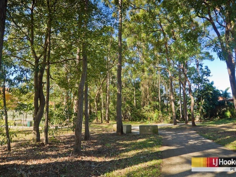 102 Sheaves Road, Kallangur QLD 4503