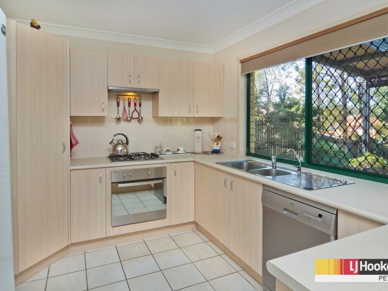102 Sheaves Road, Kallangur QLD 4503