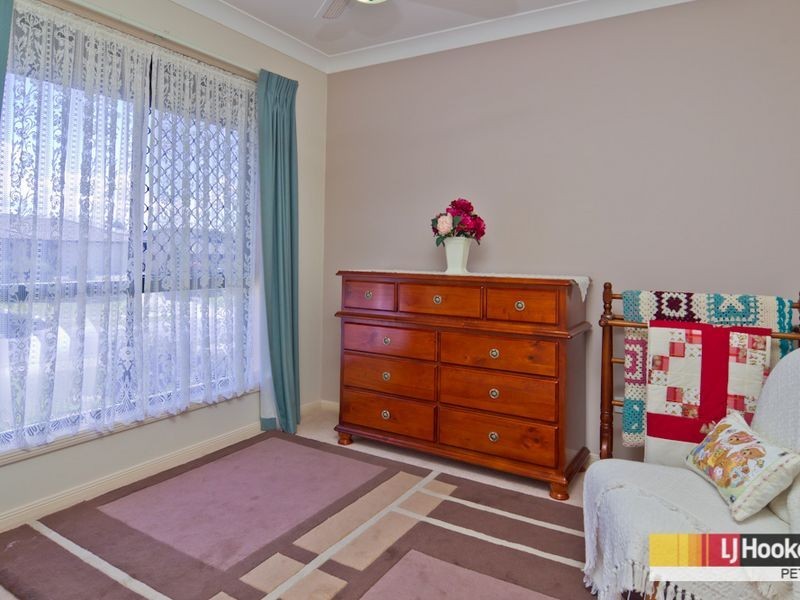 102 Sheaves Road, Kallangur QLD 4503