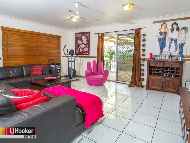 68 Young Street, Petrie QLD 4502
