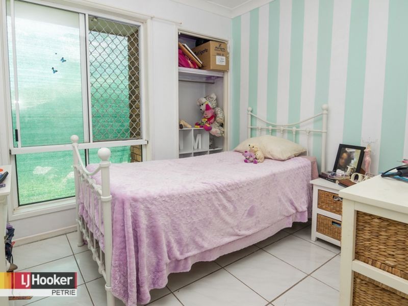 68 Young Street, Petrie QLD 4502