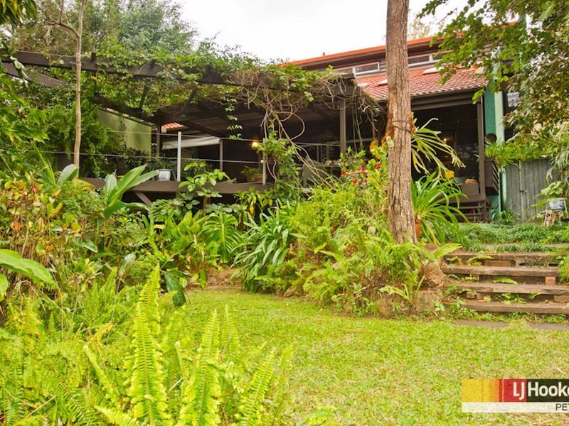 38 Pinelands Street, Lawnton QLD 4501