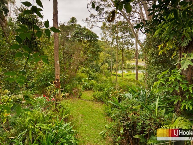 38 Pinelands Street, Lawnton QLD 4501