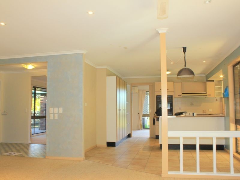 8 Oberong Court, Petrie QLD 4502