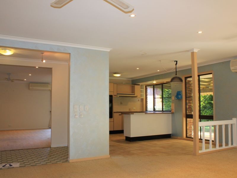 8 Oberong Court, Petrie QLD 4502