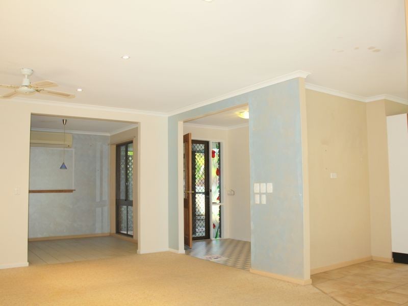 8 Oberong Court, Petrie QLD 4502