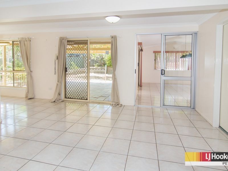 16 Brittainy Street, Petrie QLD 4502