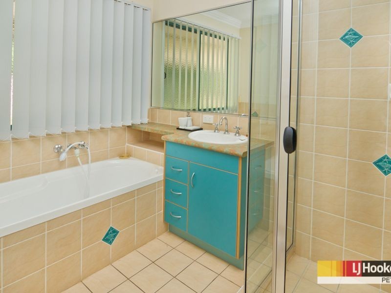 7 Midson Street, Petrie QLD 4502