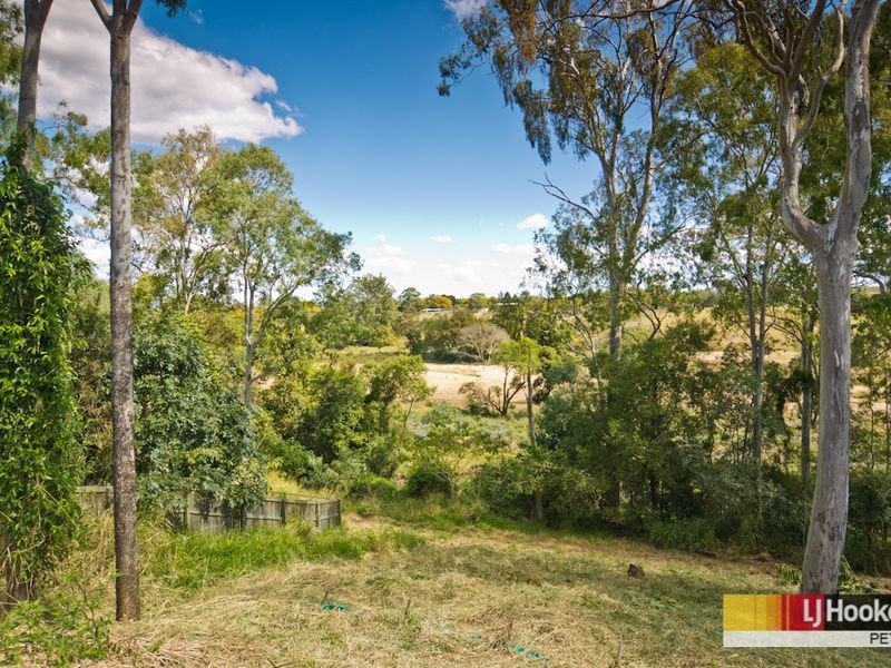 25 Hunter Circuit, Petrie QLD 4502
