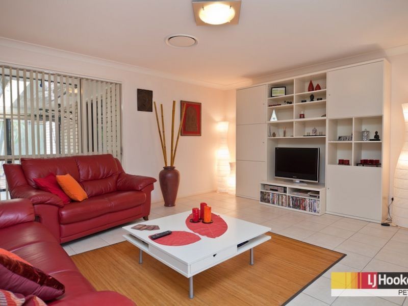 41 Hunter Circuit, Petrie QLD 4502