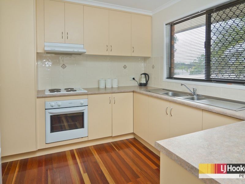 11 Forestville Road, Petrie QLD 4502