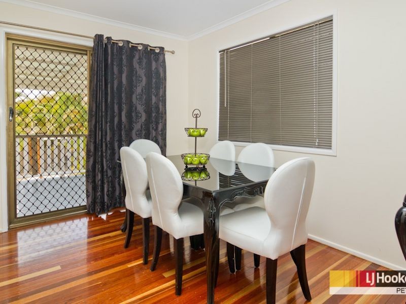 11 Forestville Road, Petrie QLD 4502