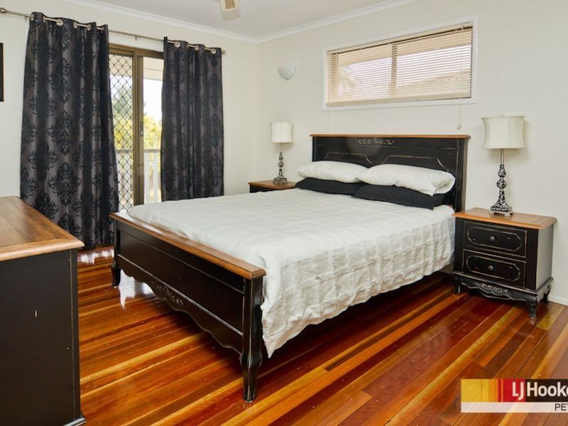 11 Forestville Road, Petrie QLD 4502