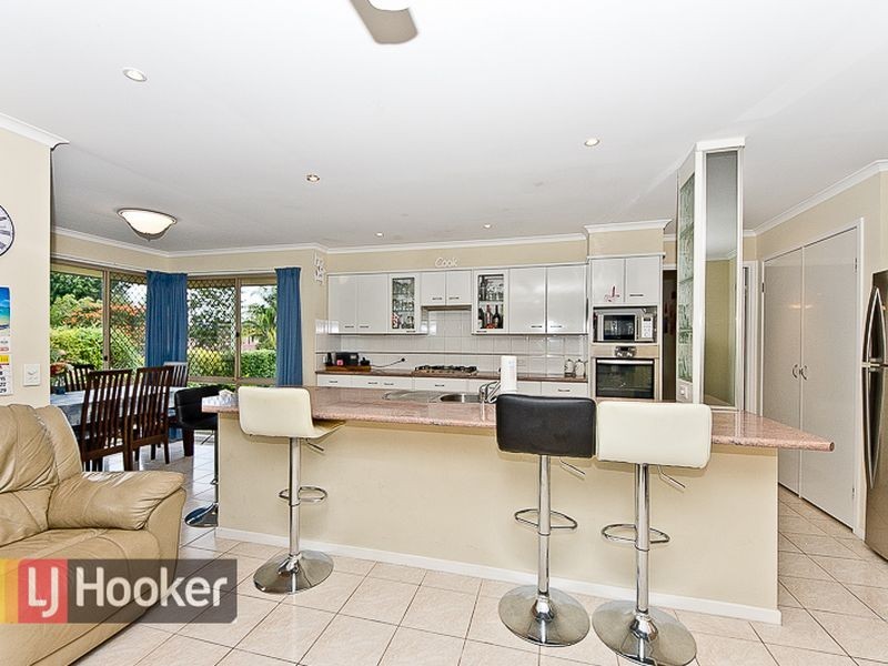 2 Oberong Court, Petrie QLD 4502