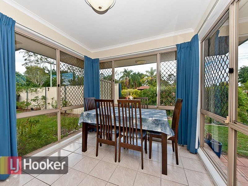 2 Oberong Court, Petrie QLD 4502