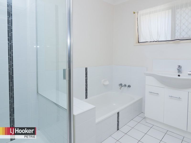12 Styles Rd, Petrie QLD 4502