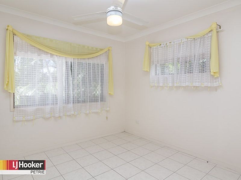 12 Styles Rd, Petrie QLD 4502
