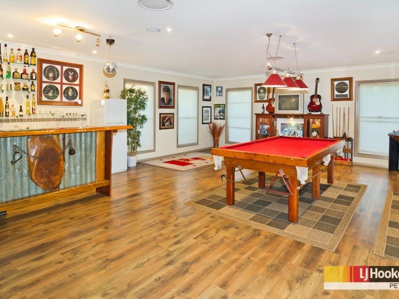 14 Waterway Crescent, Murrumba Downs QLD 4503