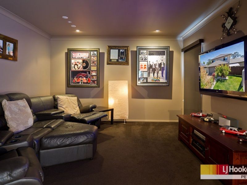 14 Waterway Crescent, Murrumba Downs QLD 4503