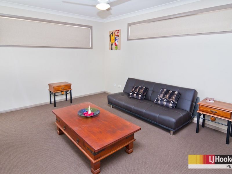 14 Waterway Crescent, Murrumba Downs QLD 4503