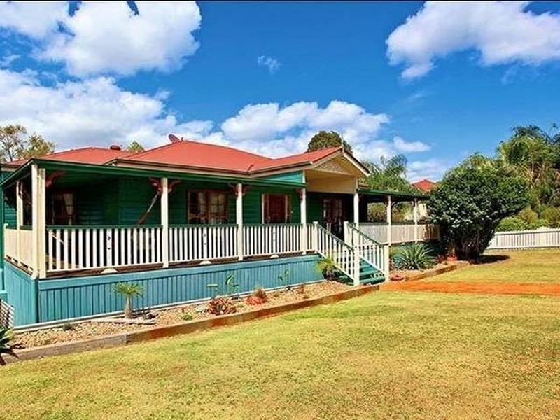 16 Carmody Court, Petrie QLD 4502