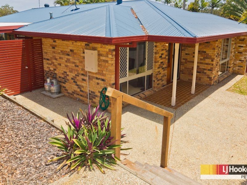 13 Eacham Street, Petrie QLD 4502