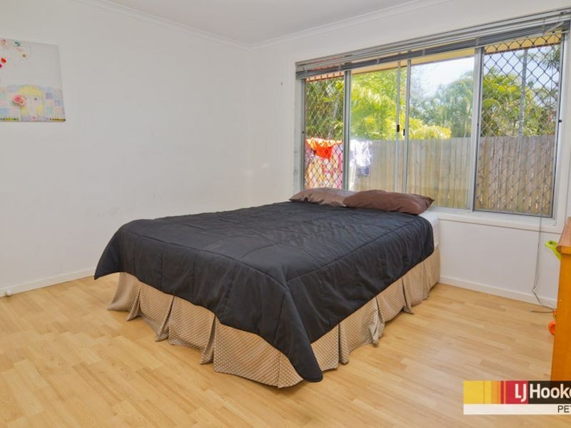 13 Eacham Street, Petrie QLD 4502