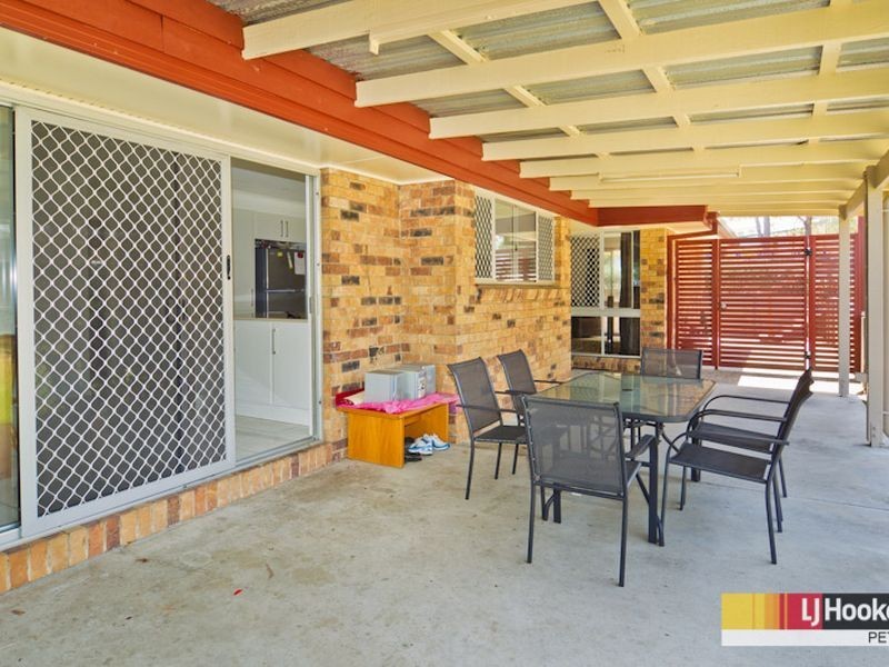 13 Eacham Street, Petrie QLD 4502