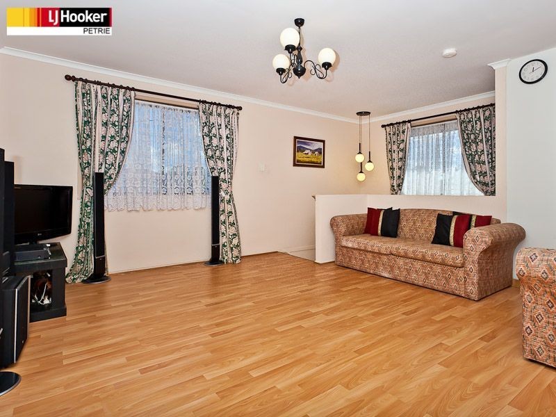 2 Pitchie Street, Strathpine QLD 4500