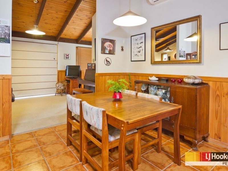 16 Voltaire Crescent, Petrie QLD 4502