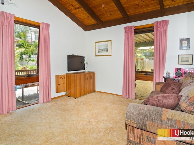 16 Voltaire Crescent, Petrie QLD 4502